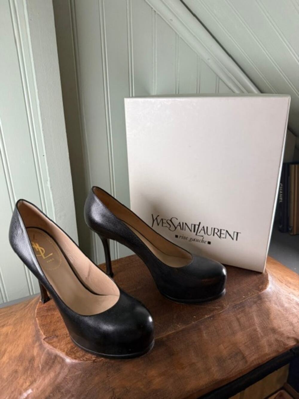 Yves Saint Laurent YSL Rive Gauche Black Leather Platform Pumps Heels Size 38